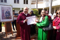 الميداوي، وزير التعليم العالي والبحث العلمي والابتكار، يُفَعل التوجيهات الرشيدة لصاحب الجلالة الملك محمد السادس نصره الله، بتعزيز حقوق المرأة وتكريم موظفات الإدارة المركزية بأوسمة ملكية شريفة.